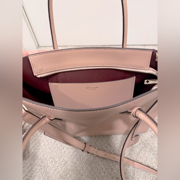 Kate Spade purse with matching wallet - Picture 5 of 8